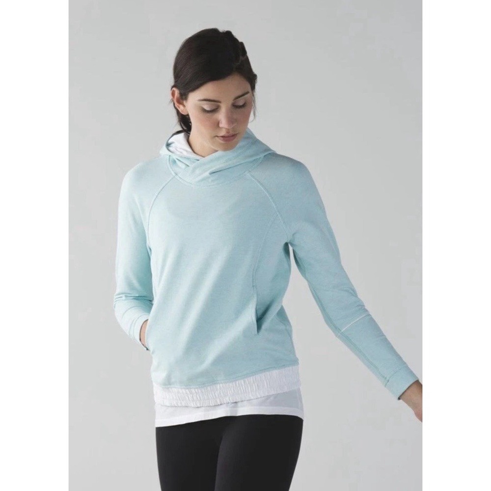 Lululemon Pullover Womens 10 Light Teal Blue Hooded Sweatshirt Pocket Yoga Soft